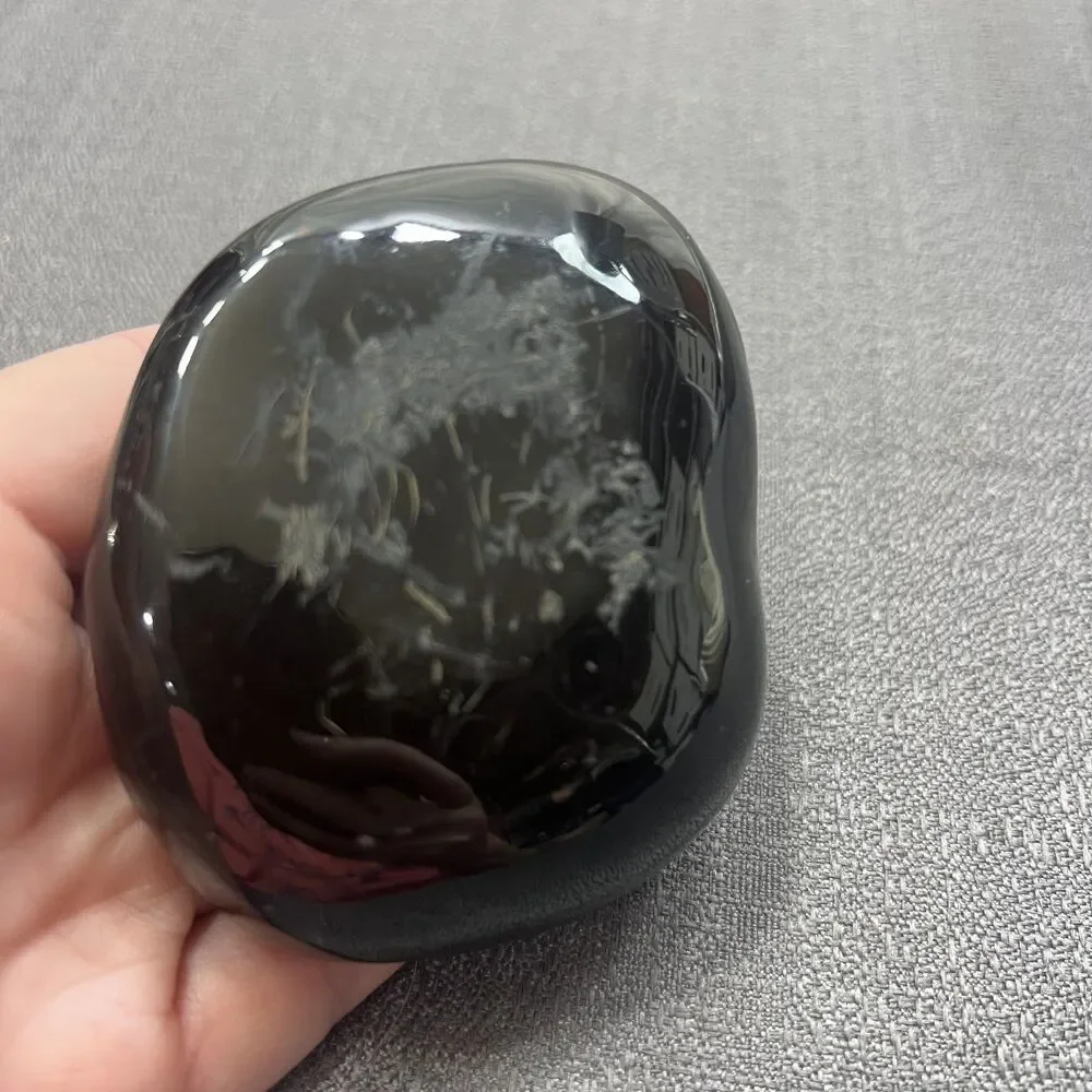 Vtg Black Lacquered Koi Fish Stone Hand Painted Rock Stone Paperweight Vietnam